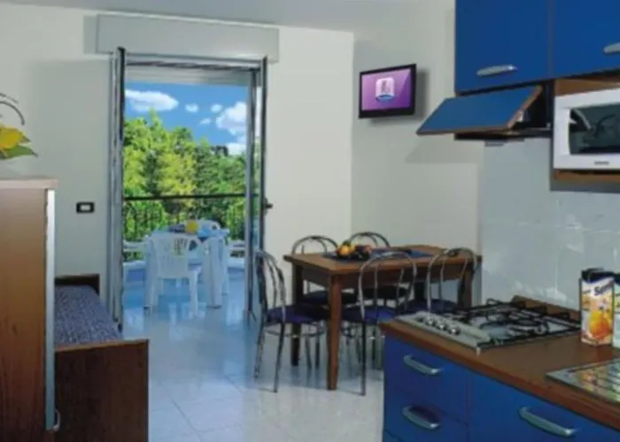 With Pool * بيبيوني